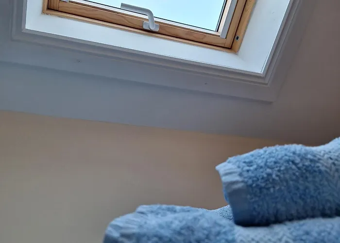 Compact Double Ensuite In Homestay szállás *